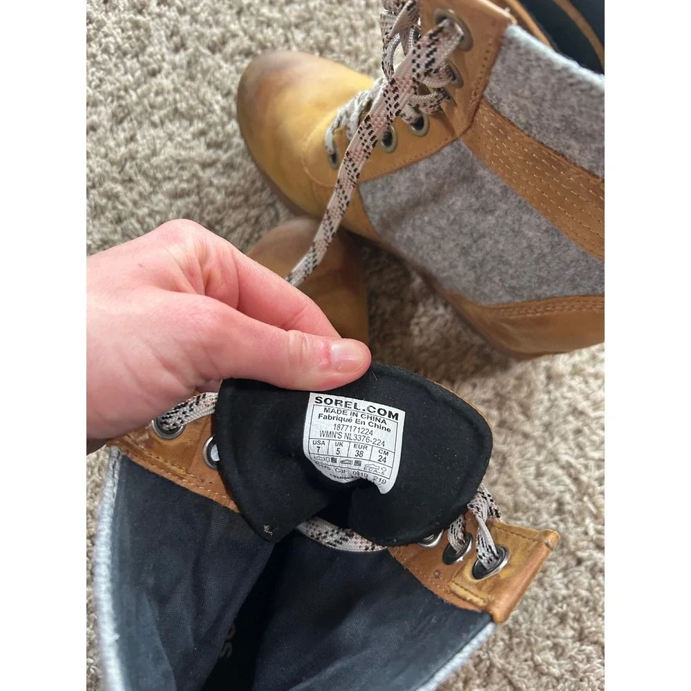 Sorel Lexie Wedge Heel Boots Lace Up Winter Fall Cabin Apres Ski Chic Preppy 7